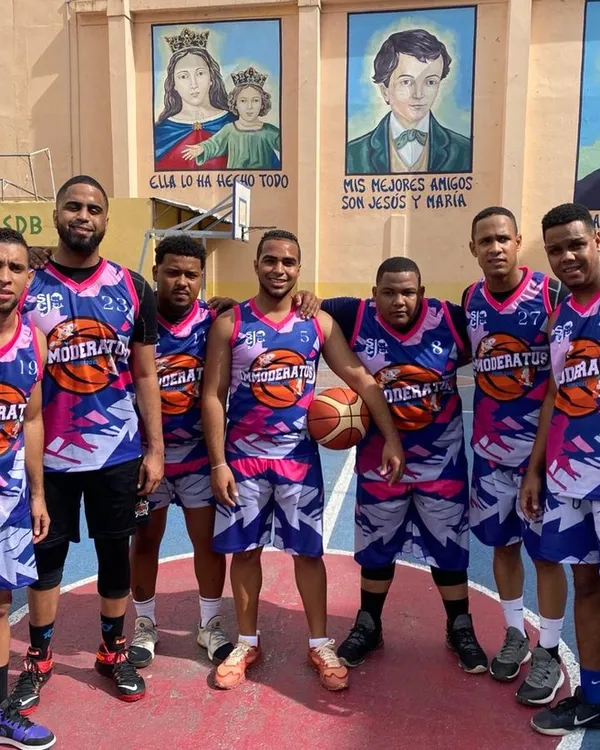 Uniformes de Basketball