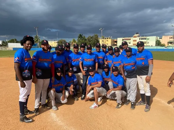 softball4